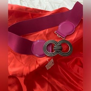 Fushia stretch belt. M/L NWT